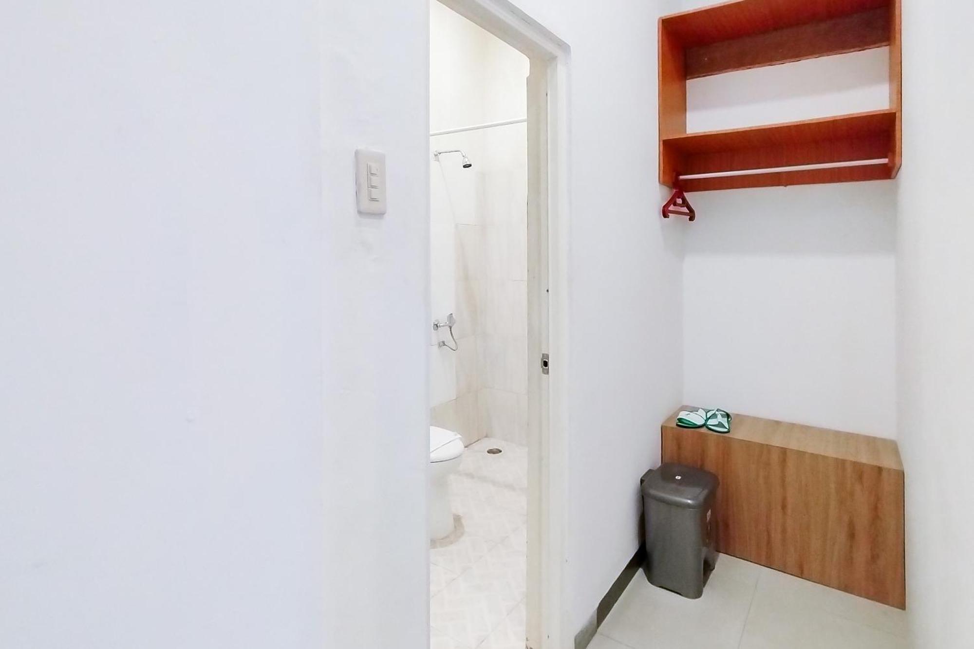 Reddoorz Near Focal Point Medan Hotell Sunggal Eksteriør bilde
