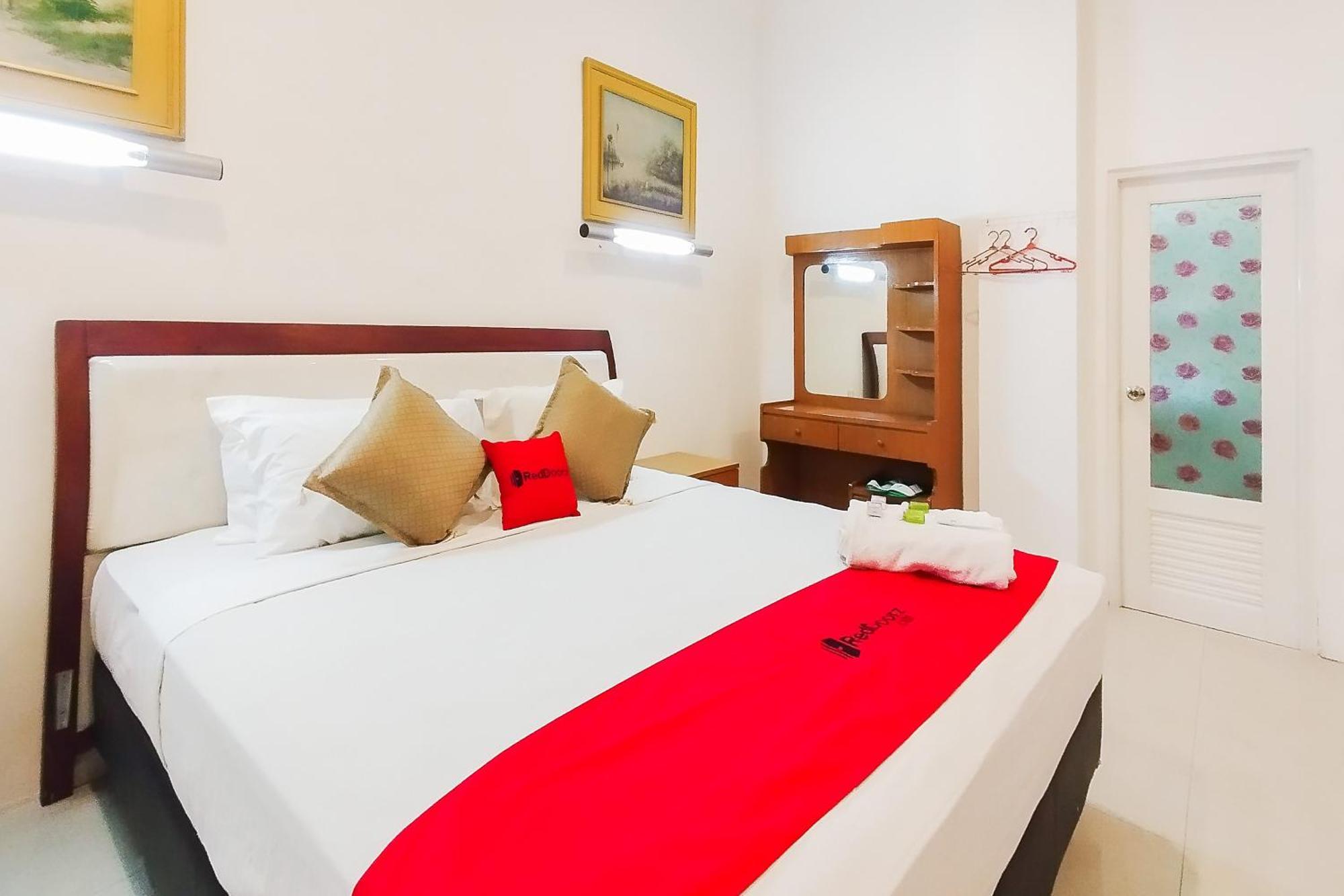 Reddoorz Near Focal Point Medan Hotell Sunggal Eksteriør bilde